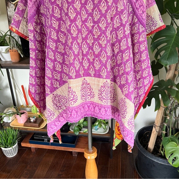 Little Hippie Chick Kantha Pink and Purple Top Poncho S/M - Picture 4 of 8